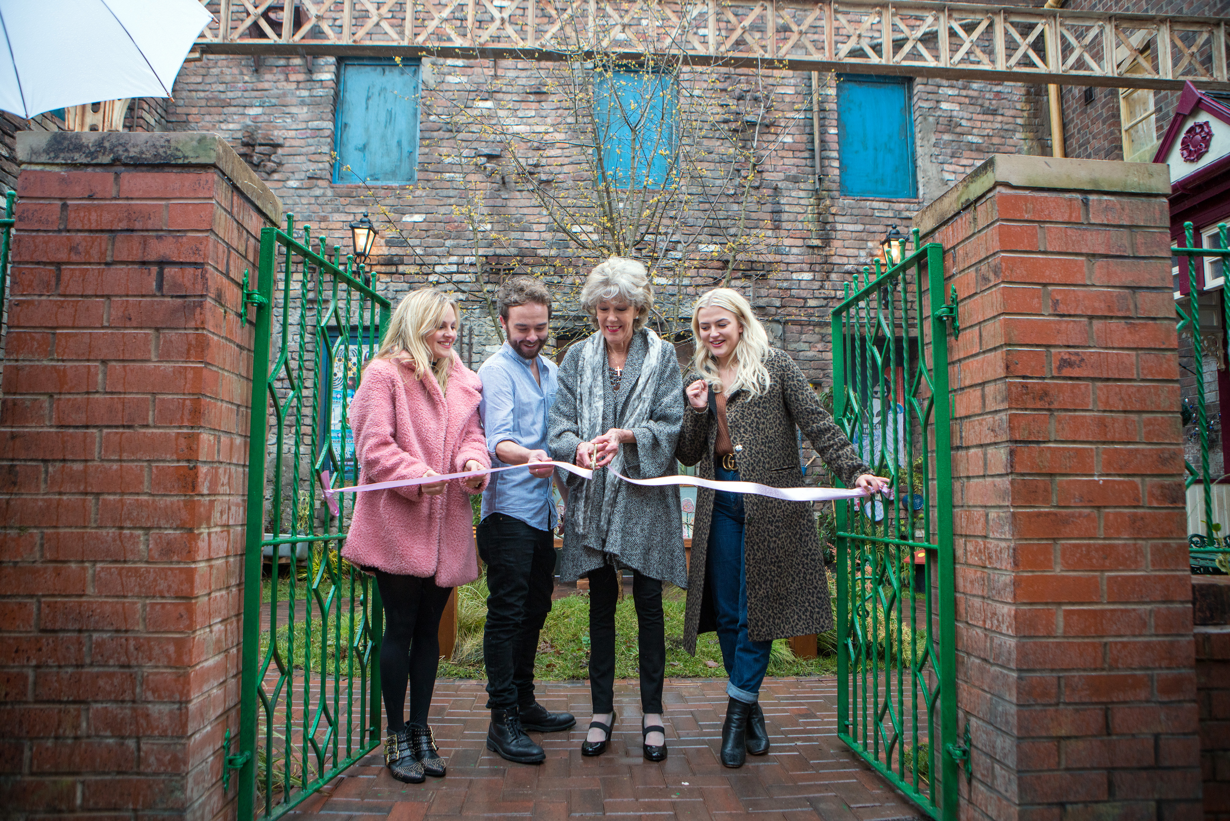 victoria_street_ribbon_02-f91c9af